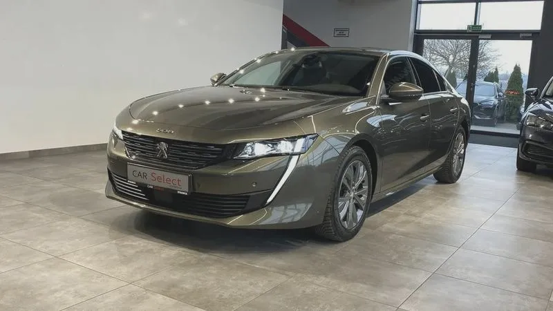 Jakie auto do 30 tys na benzynę warto wybrać?