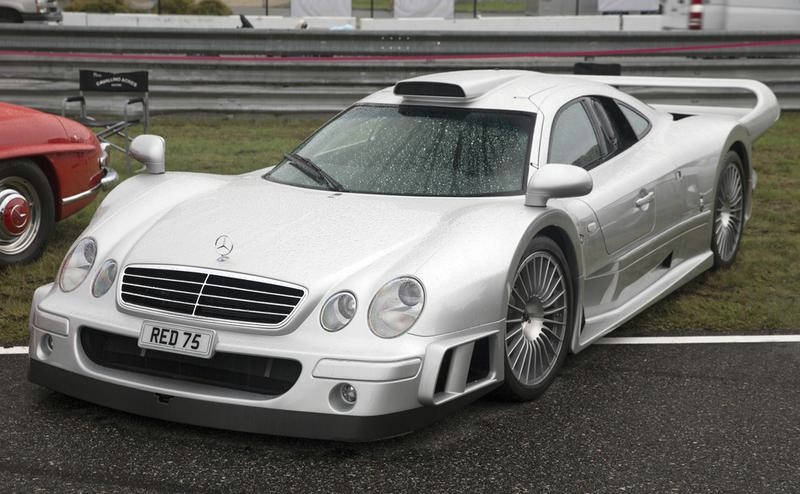 Mercedes-Benz CLK GTR AMG – osiągi, historia i wyjątkowa technika