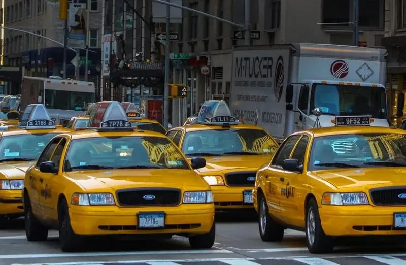 Godziny 4 taryfy taxi