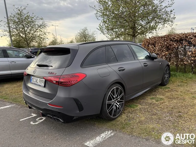Mercedes C AMG 63