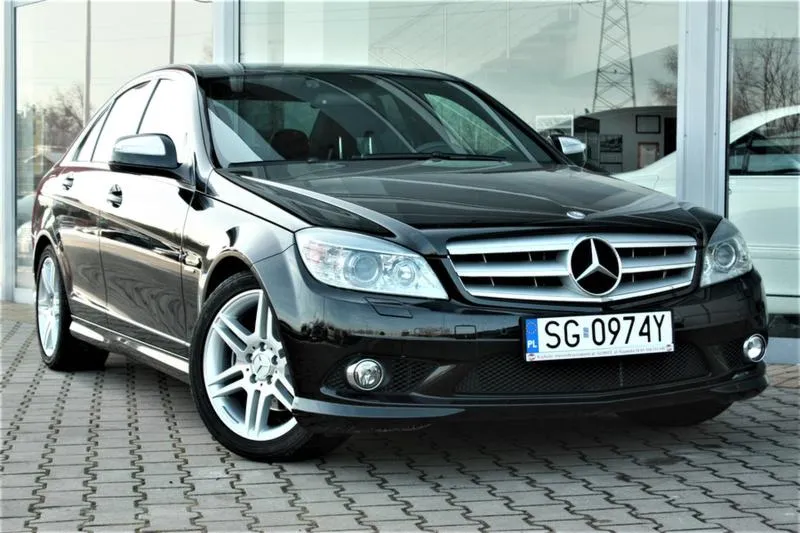 Osiągi i specyfikacje Mercedesa