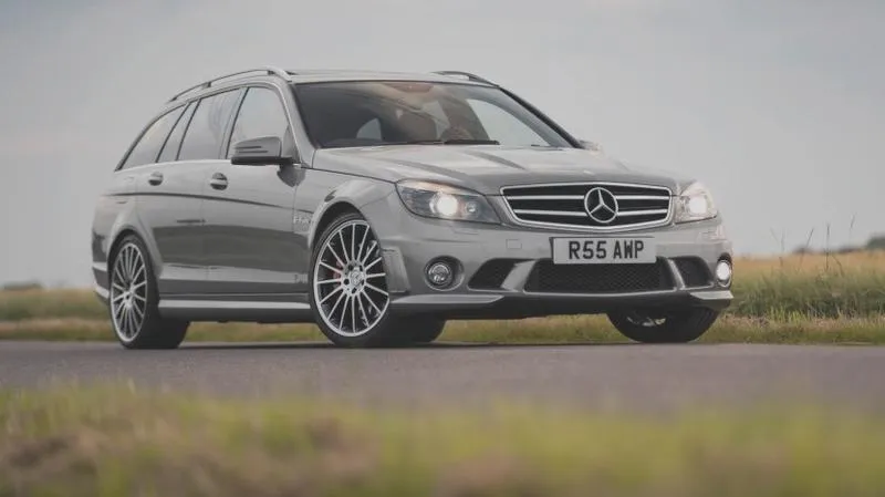 Pompa wspomagania C63 AMG