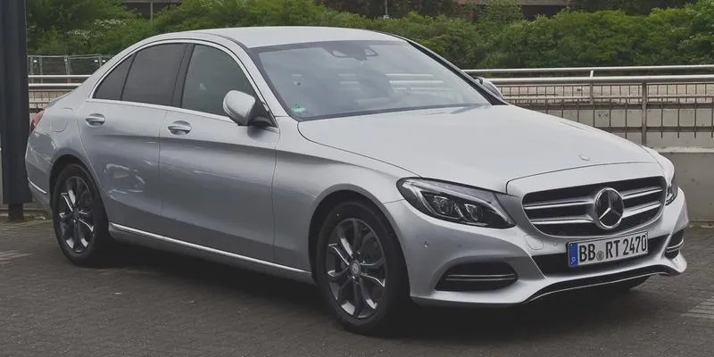 Problemy z Mercedesem